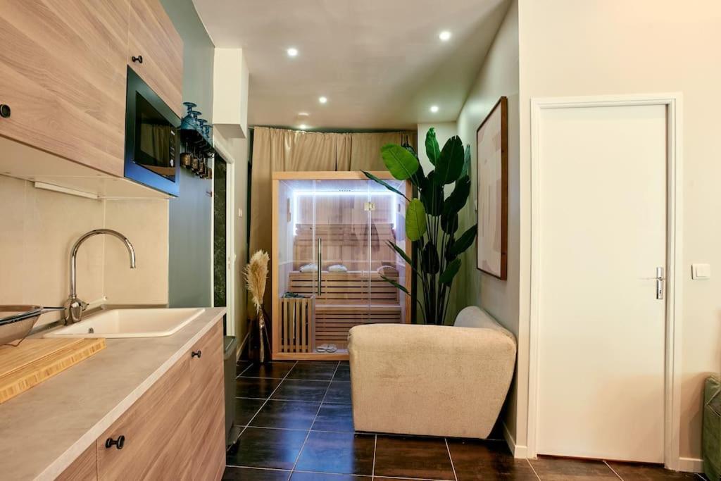 Versailles Jacuzzi - Sauna - Rdc 2 Exterior foto